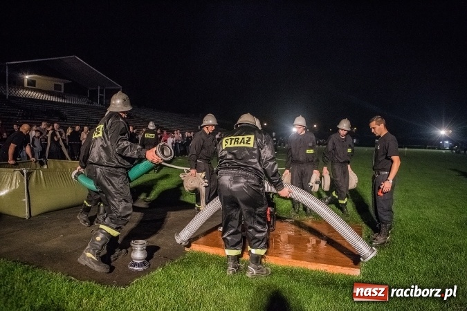 Zdjęcie w galerii na portalu naszraciborz.pl: Ognik 2016. Prądownica dla Sudoła, Puchar NaszRaciborz.pl dla Samborowic wiadomości z regionu