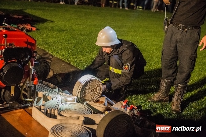 Zdjęcie w galerii na portalu naszraciborz.pl: Ognik 2016. Prądownica dla Sudoła, Puchar NaszRaciborz.pl dla Samborowic wiadomości z regionu