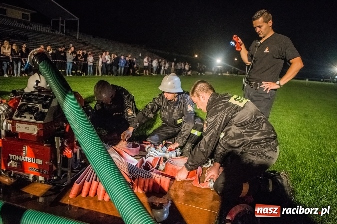 Zdjęcie w galerii na portalu naszraciborz.pl: Ognik 2016. Prądownica dla Sudoła, Puchar NaszRaciborz.pl dla Samborowic wiadomości z regionu