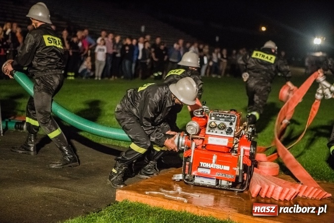 Zdjęcie w galerii na portalu naszraciborz.pl: Ognik 2016. Prądownica dla Sudoła, Puchar NaszRaciborz.pl dla Samborowic wiadomości z regionu