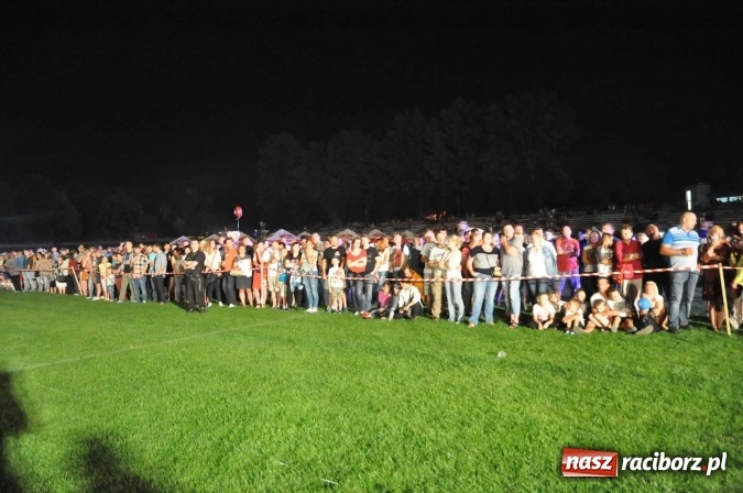 Zdjęcie w galerii na portalu naszraciborz.pl: Ognik 2016. Prądownica dla Sudoła, Puchar NaszRaciborz.pl dla Samborowic wiadomości z regionu