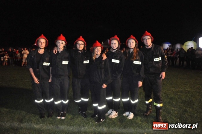 Zdjęcie w galerii na portalu naszraciborz.pl: Ognik 2016. Prądownica dla Sudoła, Puchar NaszRaciborz.pl dla Samborowic wiadomości z regionu