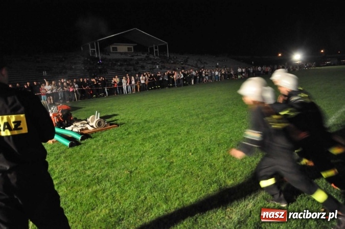 Zdjęcie w galerii na portalu naszraciborz.pl: Ognik 2016. Prądownica dla Sudoła, Puchar NaszRaciborz.pl dla Samborowic wiadomości z regionu