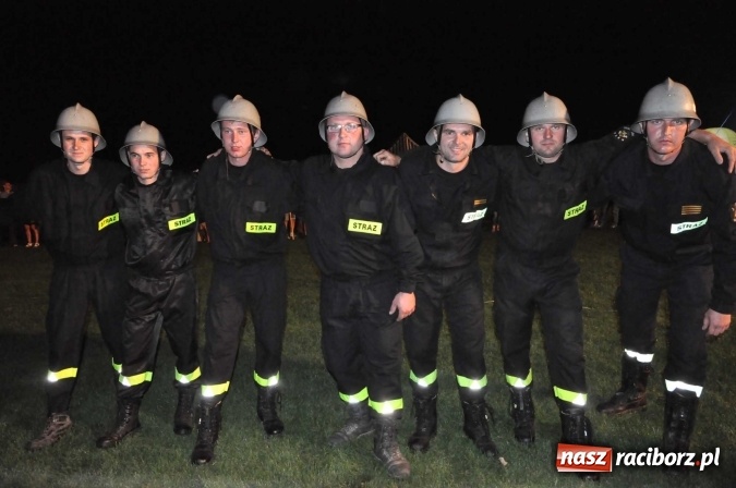 Zdjęcie w galerii na portalu naszraciborz.pl: Ognik 2016. Prądownica dla Sudoła, Puchar NaszRaciborz.pl dla Samborowic wiadomości z regionu