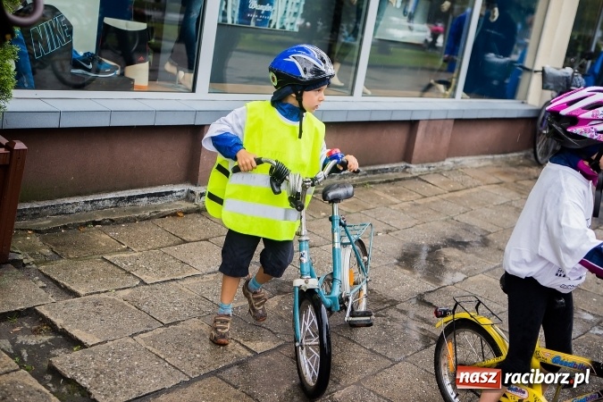 Zdjęcie w galerii na portalu naszraciborz.pl: Rodzinny Rajd Rowerowy odwołany wiadomości z regionu