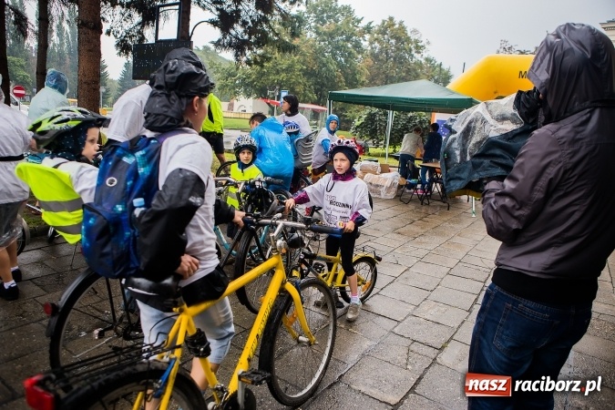Zdjęcie w galerii na portalu naszraciborz.pl: Rodzinny Rajd Rowerowy odwołany wiadomości z regionu