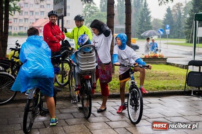 Zdjęcie w galerii na portalu naszraciborz.pl: Rodzinny Rajd Rowerowy odwołany wiadomości z regionu