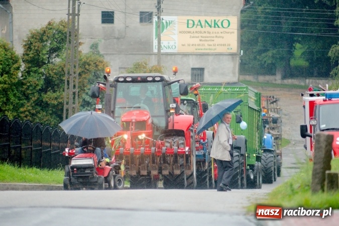 Zdjęcie w galerii na portalu naszraciborz.pl: Parafialne święto plonów w Modzurowie wiadomości z regionu