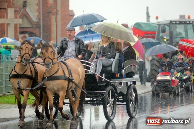Zdjęcie w galerii na portalu naszraciborz.pl: Parafialne święto plonów w Modzurowie wiadomości z regionu