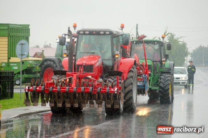 Zdjęcie w galerii na portalu naszraciborz.pl: Parafialne święto plonów w Modzurowie wiadomości z regionu