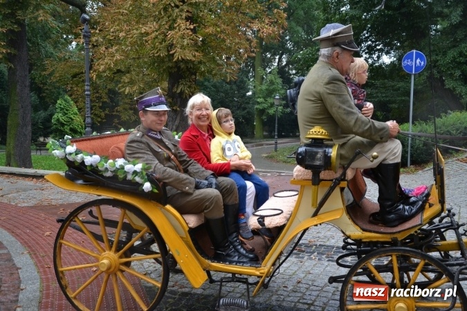 Zdjęcie w galerii na portalu naszraciborz.pl: Przejazd-przemarsz z Rud do Raciborza z okazji 333. rocznicy odsieczy wiedeńskiej za nami  wiadomości z regionu