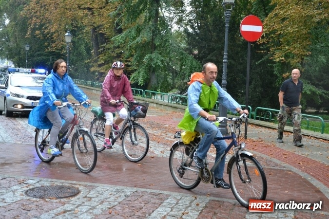Zdjęcie w galerii na portalu naszraciborz.pl: Przejazd-przemarsz z Rud do Raciborza z okazji 333. rocznicy odsieczy wiedeńskiej za nami  wiadomości z regionu