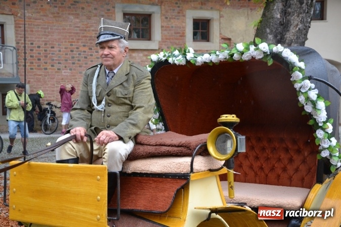 Zdjęcie w galerii na portalu naszraciborz.pl: Przejazd-przemarsz z Rud do Raciborza z okazji 333. rocznicy odsieczy wiedeńskiej za nami  wiadomości z regionu