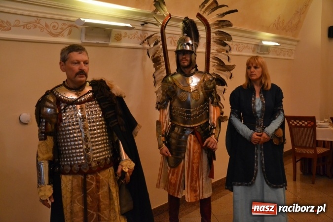 Zdjęcie w galerii na portalu naszraciborz.pl: Przejazd-przemarsz z Rud do Raciborza z okazji 333. rocznicy odsieczy wiedeńskiej za nami  wiadomości z regionu