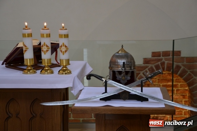 Zdjęcie w galerii na portalu naszraciborz.pl: Przejazd-przemarsz z Rud do Raciborza z okazji 333. rocznicy odsieczy wiedeńskiej za nami  wiadomości z regionu