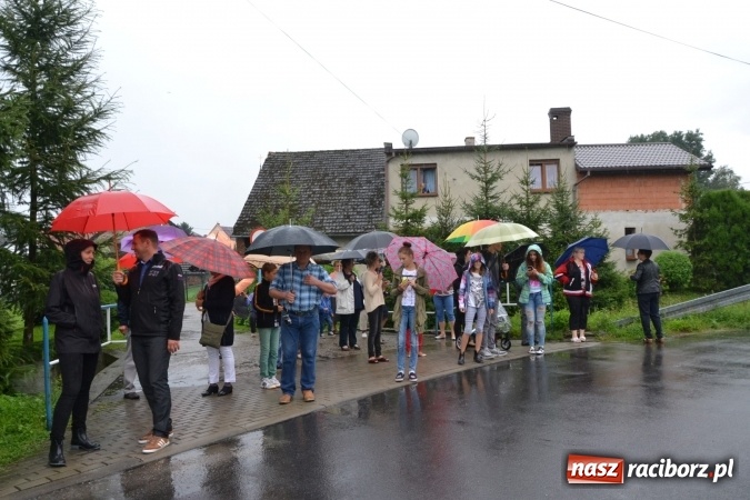 Zdjęcie w galerii na portalu naszraciborz.pl: Piratki z Karaibów na dożynkach w Roszkowie wiadomości z regionu