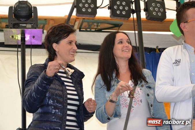 Zdjęcie w galerii na portalu naszraciborz.pl: Piratki z Karaibów na dożynkach w Roszkowie wiadomości z regionu