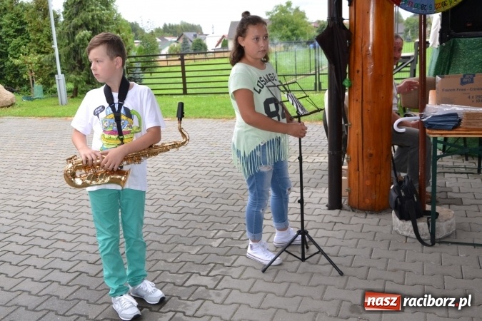 Zdjęcie w galerii na portalu naszraciborz.pl: Piratki z Karaibów na dożynkach w Roszkowie wiadomości z regionu