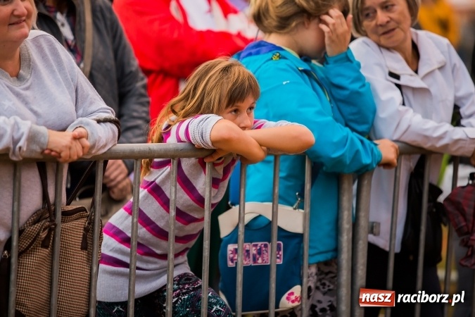 Zdjęcie w galerii na portalu naszraciborz.pl: Mocne zakończenie Memoriału - Wilki z Robertem Gawlińskim porwały tłumy! wiadomości z regionu
