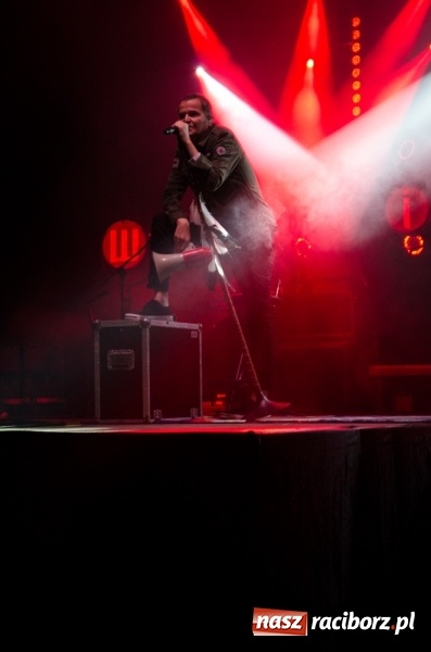 Zdjęcie w galerii na portalu naszraciborz.pl: Papier, kamień, nożyce - zmagania przy stoliku na scenie Memoriału oraz Baw się z nami strażakami i zakładem Ernestyn Janeta wiadomości z regionu