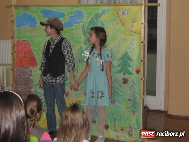 Zdjęcie w galerii na portalu naszraciborz.pl: Jesień w dolinie Muminków - rozstrzygnięcie konkursu plastycznego wiadomości z regionu