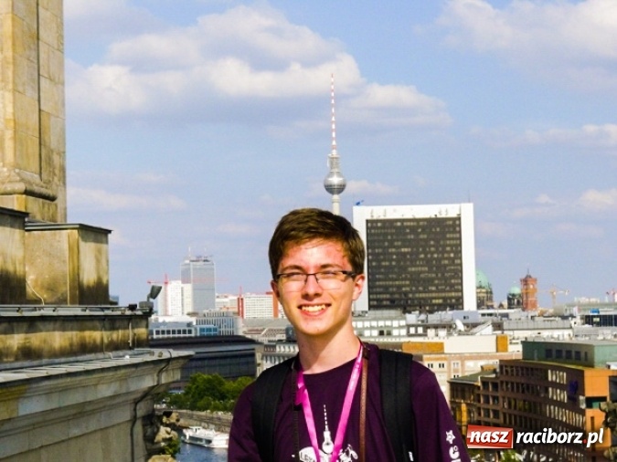 Zdjęcie w galerii na portalu naszraciborz.pl: Kamil Mucha z G2 reprezentował Polskę na Międzynarodowej Olimpiadzie Języka Niemieckiego w Berlinie wiadomości z regionu
