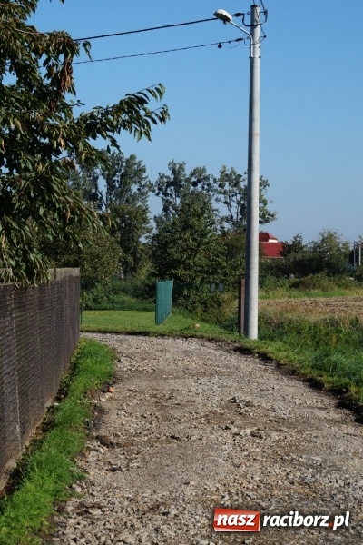 Zdjęcie w galerii na portalu naszraciborz.pl: Trwa remont ul. Polnej w Łęgu wiadomości z regionu