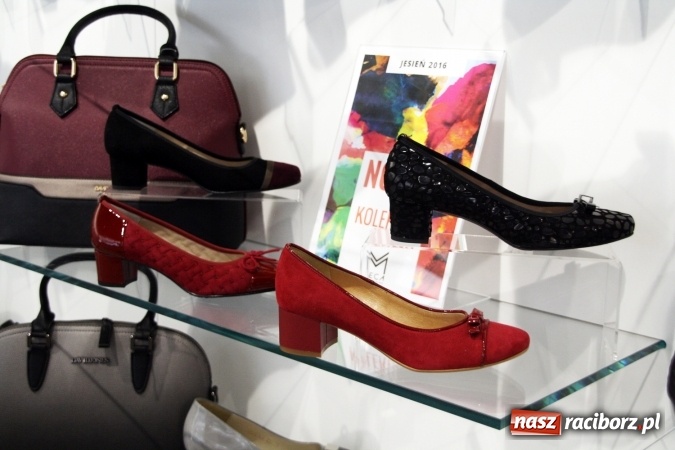 Zdjęcie w galerii na portalu naszraciborz.pl: Meca Obuwie – odnowiony salon obuwia już otwarty! wiadomości z regionu