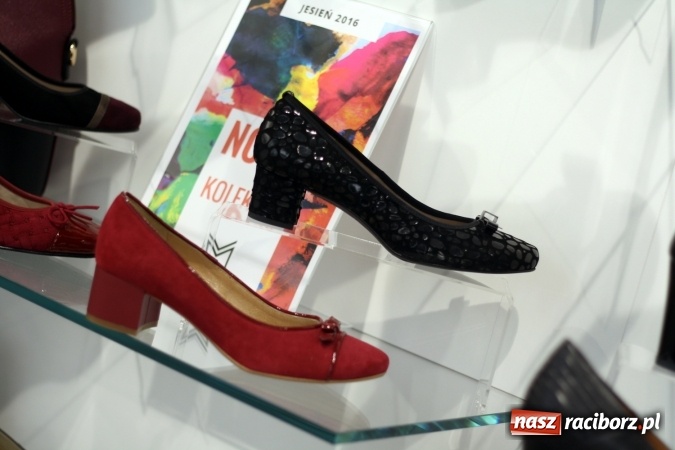 Zdjęcie w galerii na portalu naszraciborz.pl: Meca Obuwie – odnowiony salon obuwia już otwarty! wiadomości z regionu