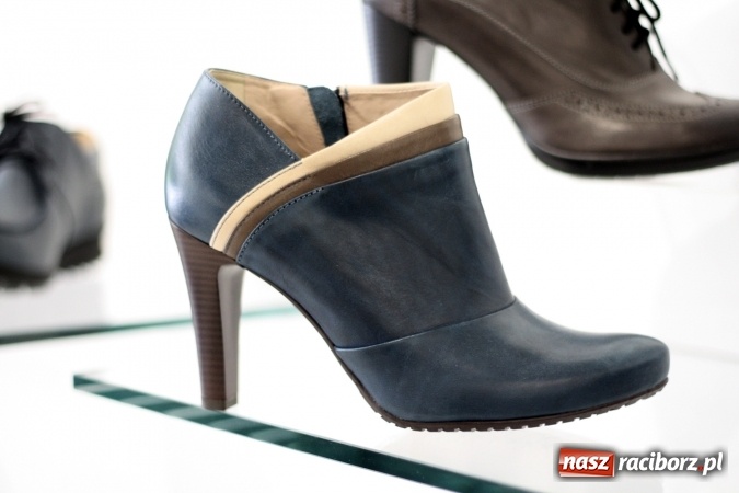 Zdjęcie w galerii na portalu naszraciborz.pl: Meca Obuwie – odnowiony salon obuwia już otwarty! wiadomości z regionu