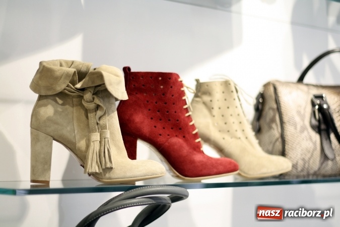 Zdjęcie w galerii na portalu naszraciborz.pl: Meca Obuwie – odnowiony salon obuwia już otwarty! wiadomości z regionu