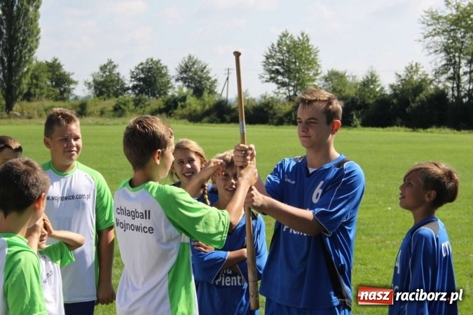 Zdjęcie w galerii na portalu naszraciborz.pl: Schlagballiści z Cyprzanowa i Wojnowic wsp&oacute;lnie trenują na Mistrzostwa Polski wiadomości z regionu