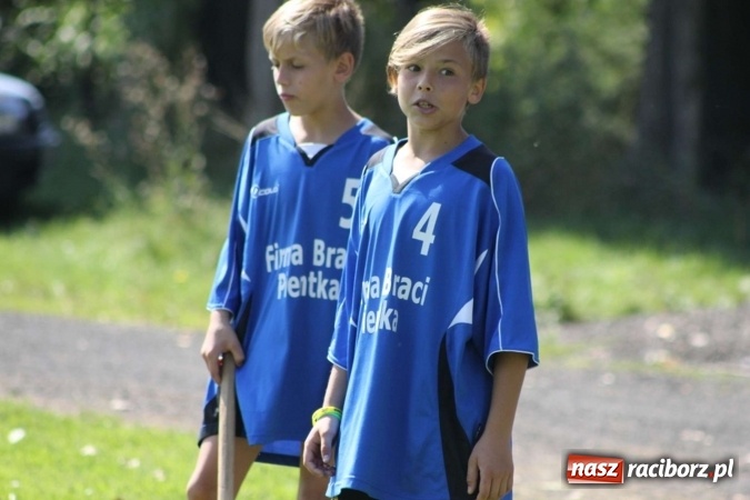 Zdjęcie w galerii na portalu naszraciborz.pl: Schlagballiści z Cyprzanowa i Wojnowic wsp&oacute;lnie trenują na Mistrzostwa Polski wiadomości z regionu