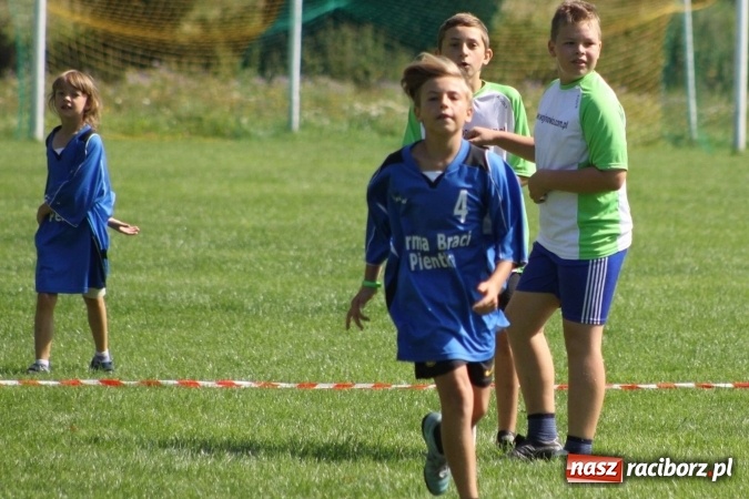 Zdjęcie w galerii na portalu naszraciborz.pl: Schlagballiści z Cyprzanowa i Wojnowic wsp&oacute;lnie trenują na Mistrzostwa Polski wiadomości z regionu