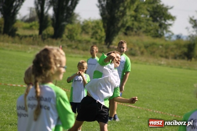 Zdjęcie w galerii na portalu naszraciborz.pl: Schlagballiści z Cyprzanowa i Wojnowic wsp&oacute;lnie trenują na Mistrzostwa Polski wiadomości z regionu