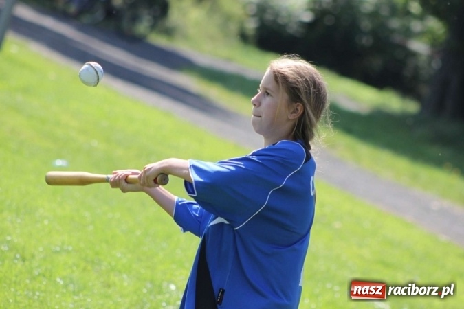 Zdjęcie w galerii na portalu naszraciborz.pl: Schlagballiści z Cyprzanowa i Wojnowic wsp&oacute;lnie trenują na Mistrzostwa Polski wiadomości z regionu