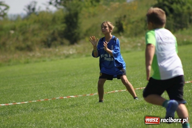 Zdjęcie w galerii na portalu naszraciborz.pl: Schlagballiści z Cyprzanowa i Wojnowic wsp&oacute;lnie trenują na Mistrzostwa Polski wiadomości z regionu