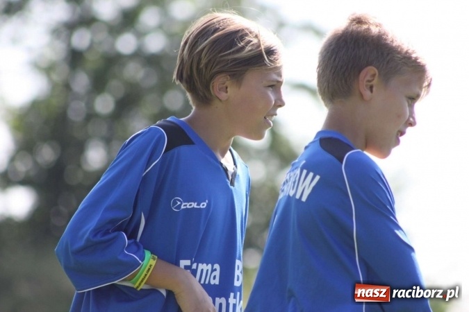 Zdjęcie w galerii na portalu naszraciborz.pl: Schlagballiści z Cyprzanowa i Wojnowic wsp&oacute;lnie trenują na Mistrzostwa Polski wiadomości z regionu