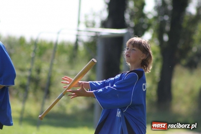 Zdjęcie w galerii na portalu naszraciborz.pl: Schlagballiści z Cyprzanowa i Wojnowic wsp&oacute;lnie trenują na Mistrzostwa Polski wiadomości z regionu