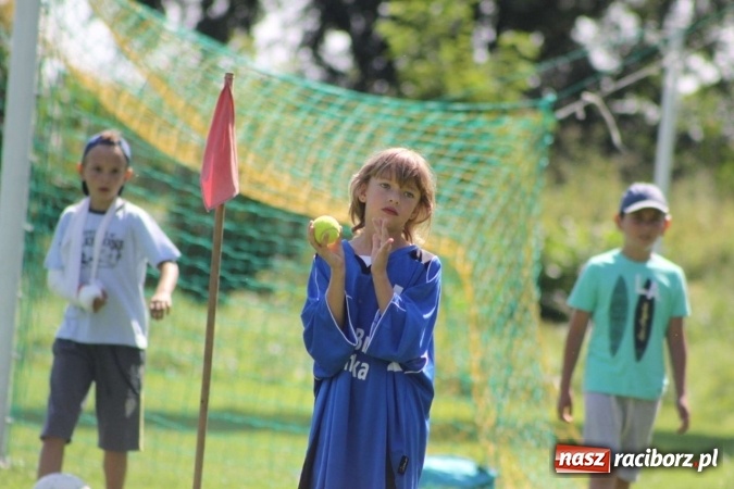 Zdjęcie w galerii na portalu naszraciborz.pl: Schlagballiści z Cyprzanowa i Wojnowic wsp&oacute;lnie trenują na Mistrzostwa Polski wiadomości z regionu