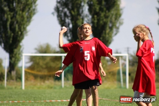 Zdjęcie w galerii na portalu naszraciborz.pl: Schlagballiści z Cyprzanowa i Wojnowic wsp&oacute;lnie trenują na Mistrzostwa Polski wiadomości z regionu