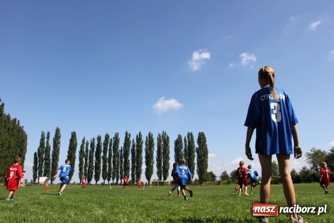 Zdjęcie w galerii na portalu naszraciborz.pl: Schlagballiści z Cyprzanowa i Wojnowic wsp&oacute;lnie trenują na Mistrzostwa Polski wiadomości z regionu