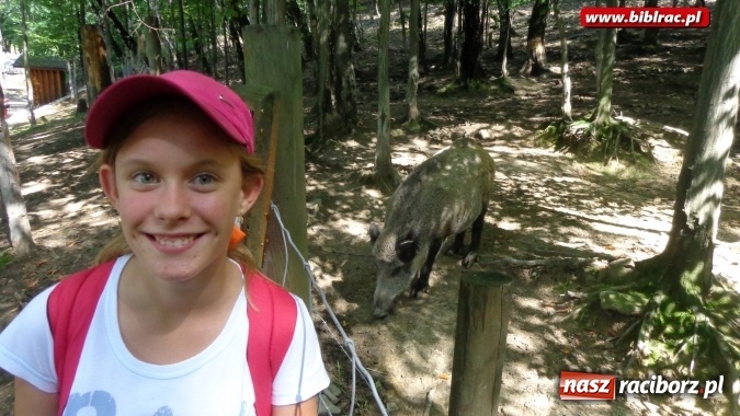 Zdjęcie w galerii na portalu naszraciborz.pl: Uczestnicy Lata z biblioteką na wycieczce w Ustroniu  wiadomości z regionu