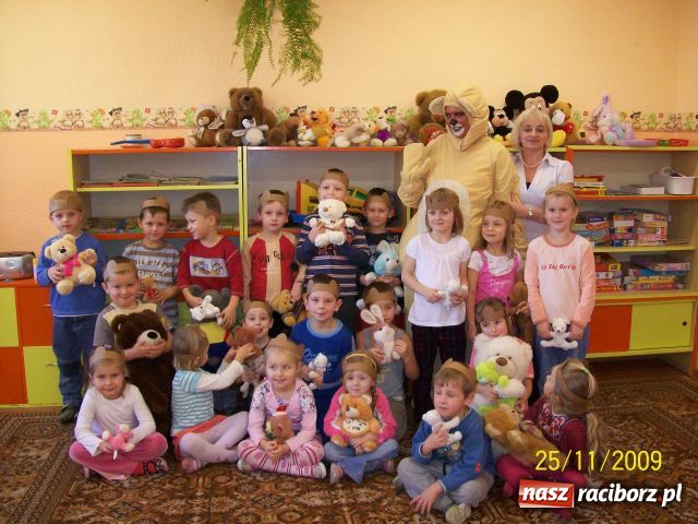 Zdjęcie w galerii na portalu naszraciborz.pl: Światowy Dzień Pluszowego Misia wiadomości z regionu