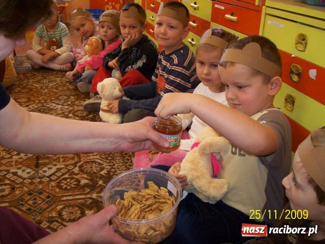 Zdjęcie w galerii na portalu naszraciborz.pl: Światowy Dzień Pluszowego Misia wiadomości z regionu