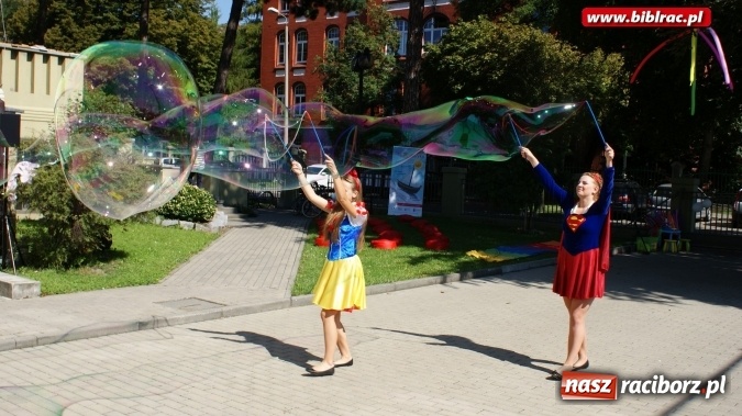 Zdjęcie w galerii na portalu naszraciborz.pl: Lato z biblioteką: Niech żyje bal!  wiadomości z regionu