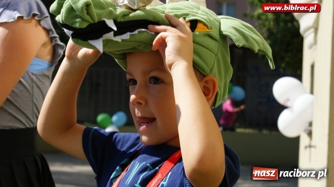 Zdjęcie w galerii na portalu naszraciborz.pl: Lato z biblioteką: Niech żyje bal!  wiadomości z regionu