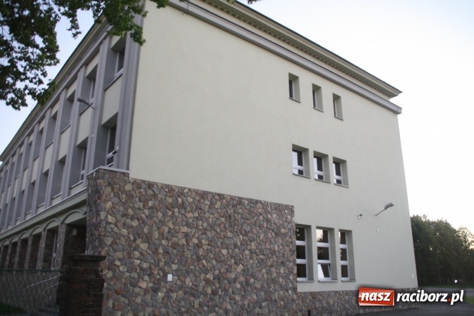 Zdjęcie w galerii na portalu naszraciborz.pl: Termomodernizacja Zespołu Szk&oacute;ł Zawodowych w Radlinie zakończona wiadomości z regionu