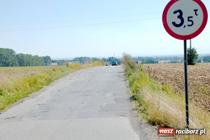 Zdjęcie w galerii na portalu naszraciborz.pl: Przy remoncie Ocickiej ważny jest jeden szczeg&oacute;ł! Chodzi o przebicie do Żerdzin wiadomości z regionu