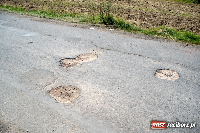 Zdjęcie w galerii na portalu naszraciborz.pl: Przy remoncie Ocickiej ważny jest jeden szczeg&oacute;ł! Chodzi o przebicie do Żerdzin wiadomości z regionu